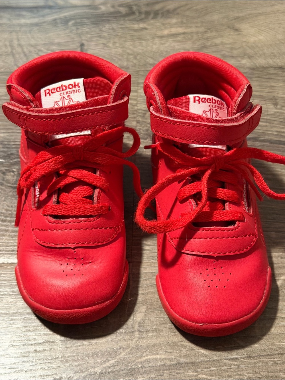 8c Toddler Boys Reebok Red High-Top Sneakers Hook & Loop